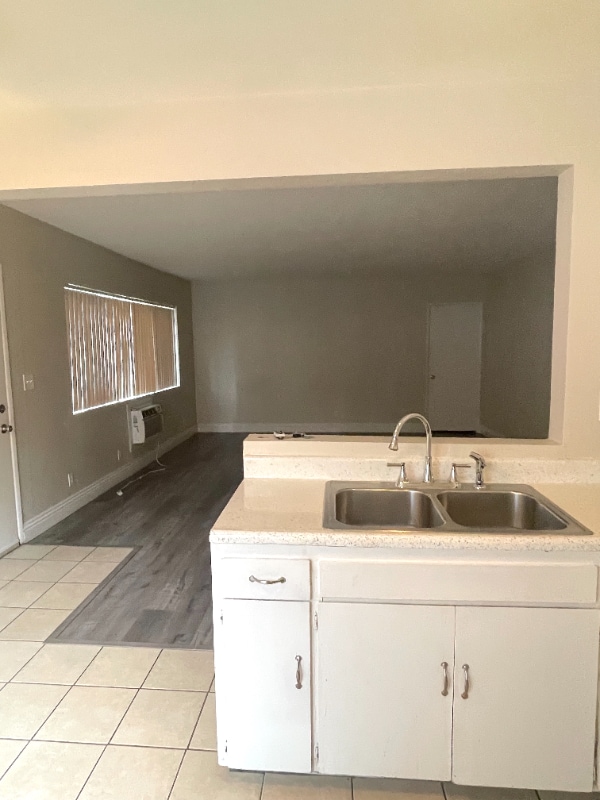 Photo - 562 Silverwood Ave