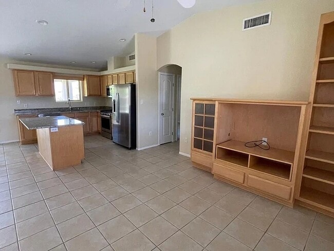 Photo - Beautiful Estrella Home