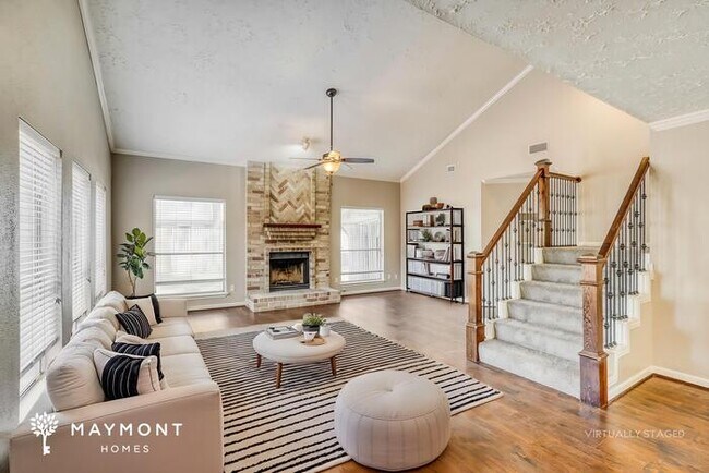 Photo - 11210 Crooked Pine Dr