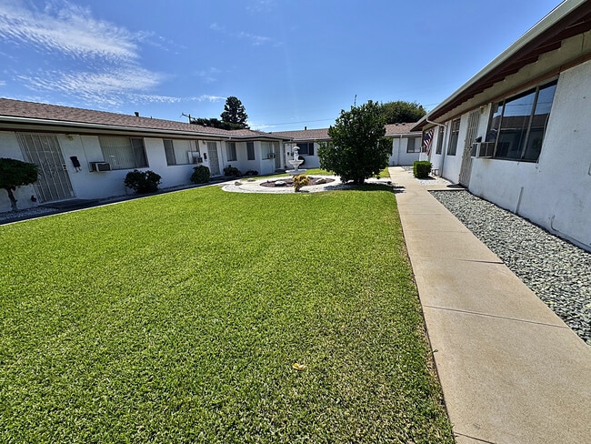 Photo - 407 Violet Ave Unidad E