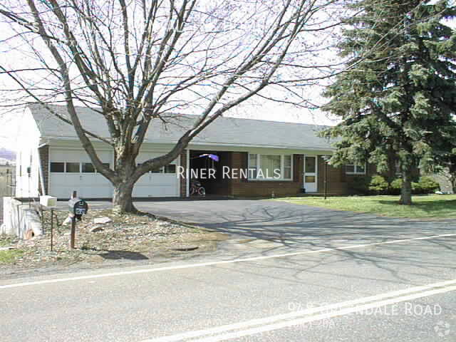 Building Photo - 948 Greendale Rd Rental