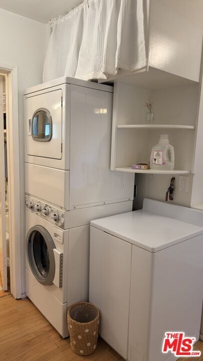 Photo - 1570 Via Capri Unidad 2