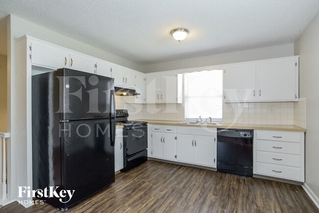 Photo - 18931 S Ash St