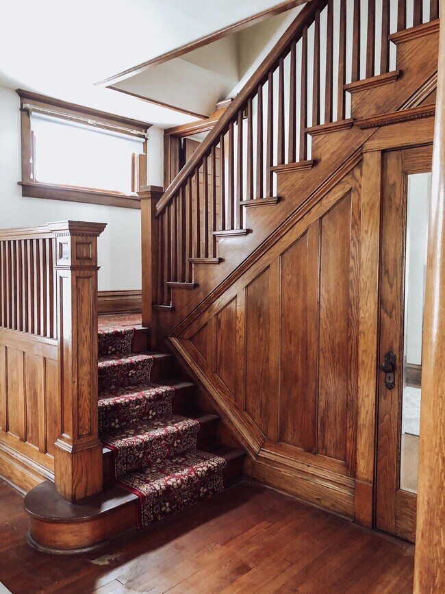 Photo - 1882 Loras Blvd