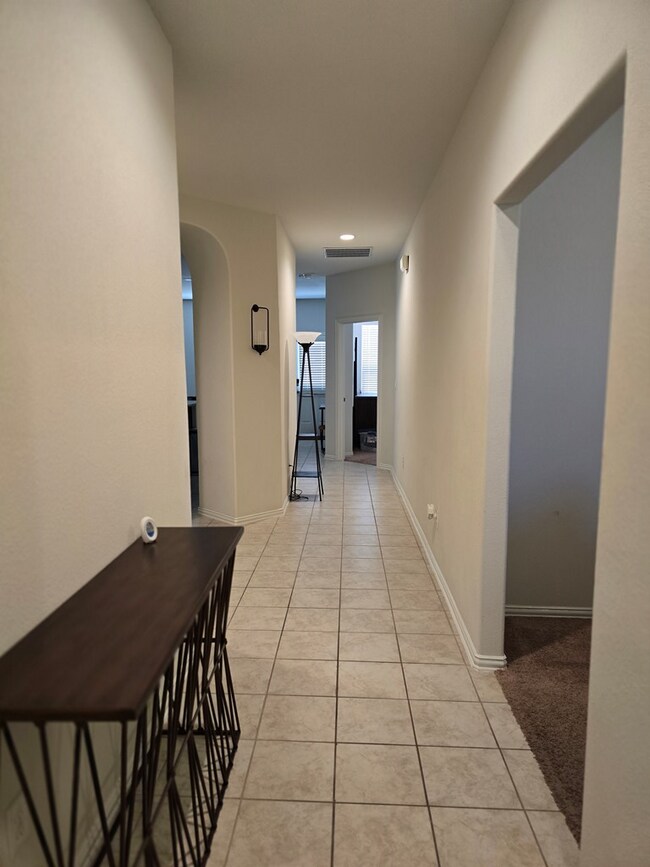 Photo - 6911 Longfellow Ranch Rd