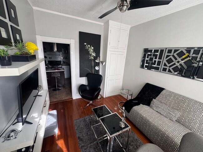 Photo - 40 Arbutus St Unit 3