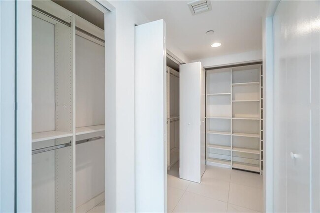 Photo - 900 Biscayne Blvd Unit 301