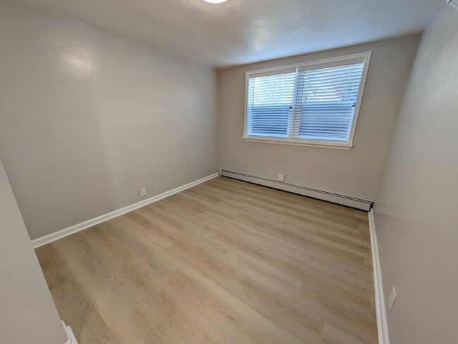 Photo - 1978 S 1300 E