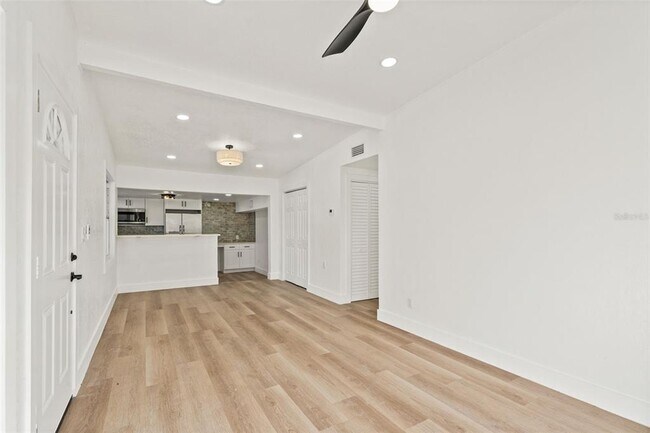 Photo - 4606 W Paxton Ave