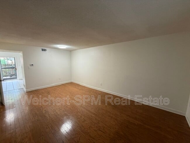 Photo - 5730 Quince Rd
