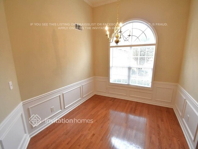 Photo - 695 James Ridge Dr