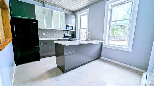 Photo - 12-15 31st Dr