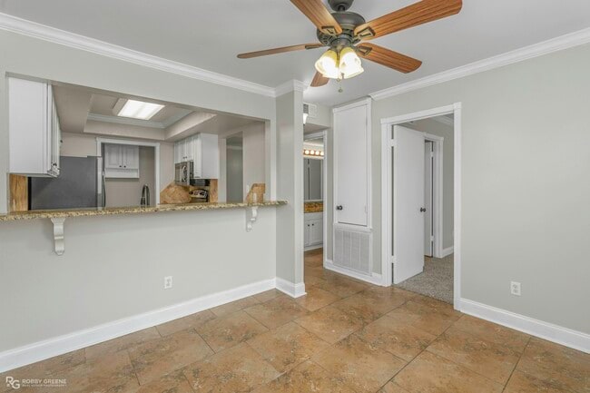 Photo - 10001 Stratmore Cir