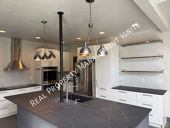 Photo - 19354 Kiowa Rd