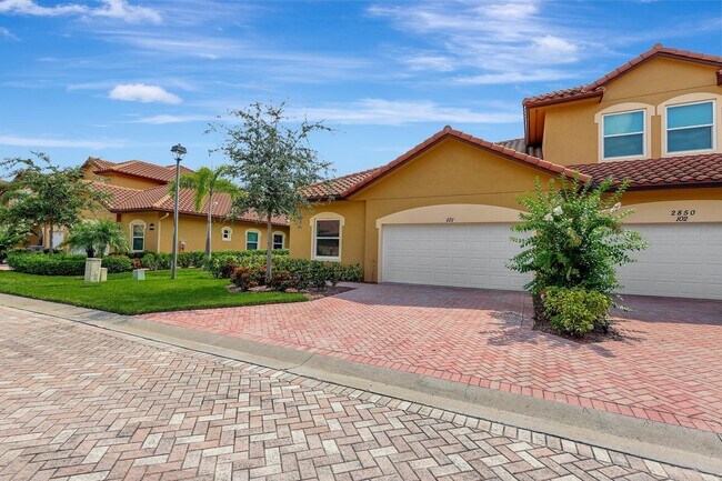 Photo - 2850 65th Dr