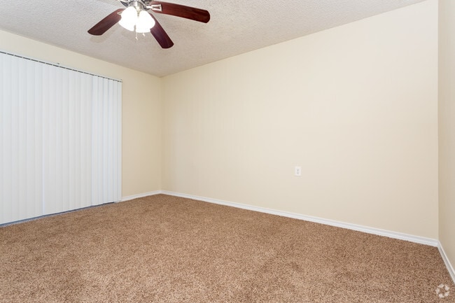 1BR,1BA-900sft-Updated