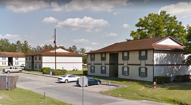 Photo - 1601 W 4th St