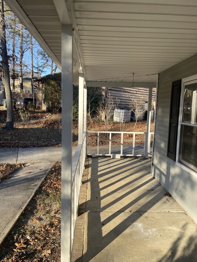 Photo - 4 bd 2 ba House