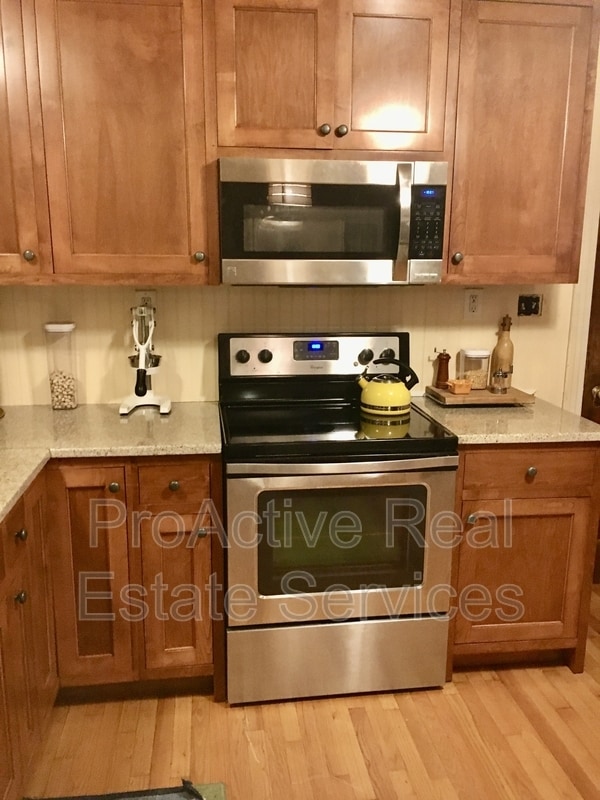 Photo - 1300 Elk Ave