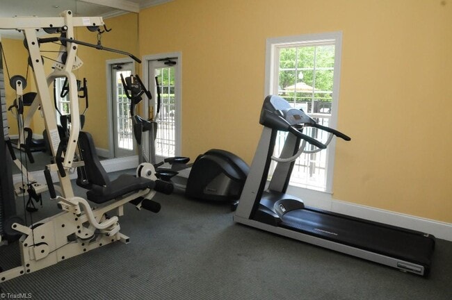 Photo - 4757 Tatton Park Cir Unidad Tatton Park Apartments