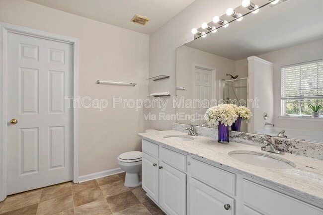 Photo - 308 Willingham Rd