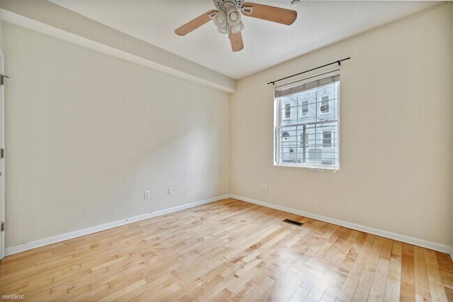 Photo - 5 br, 2 bath Triplex - 1829 N 18TH ST Unit 1 Unit 1