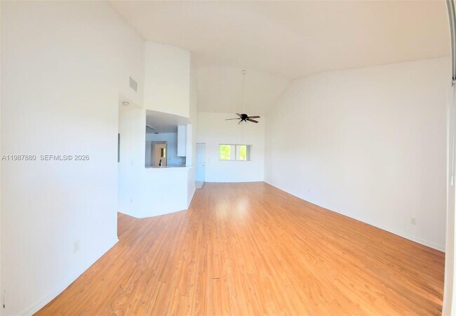 Photo - 3445 NW 44th St Unit 204