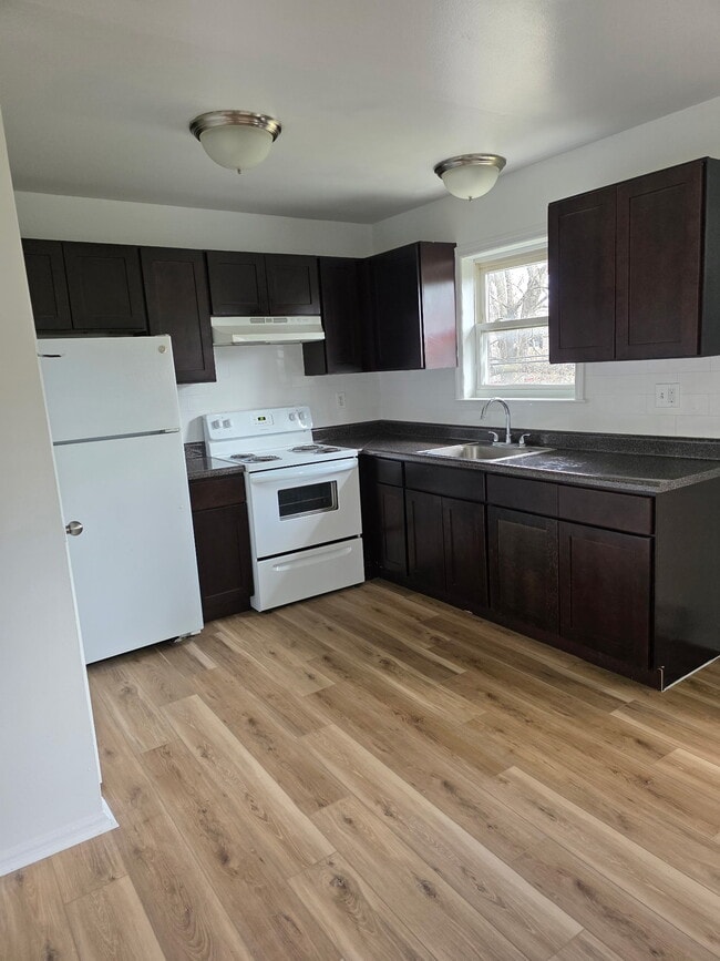 Spring Terrace Apartments