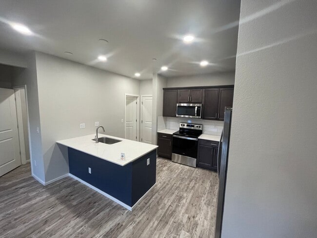 Photo - Beautiful 3 Bed 2.5 Bath Townhome in North East Fort Collins!