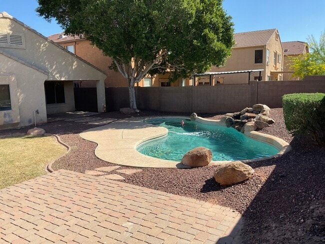 Photo - Amazing 4-Bedroom Home W/ POOL Service