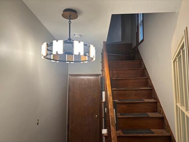 Hallway To Unit 1 - 365 West Ave Unit 1