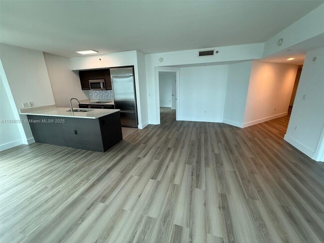 Photo - 55 SE 6th St Unit 1902