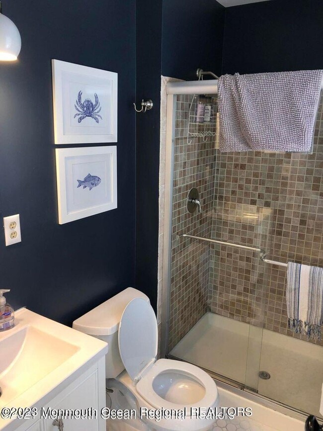 Photo - 2113 Edgewood Pl