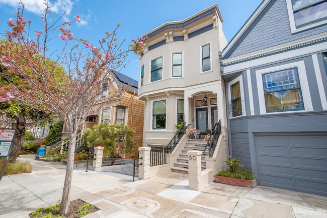 Photo - 60 Carmelita St