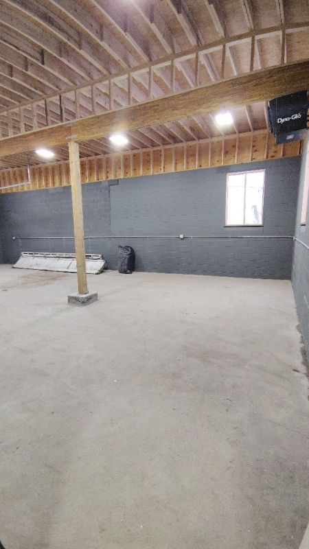 Photo - 503 Pine Ave