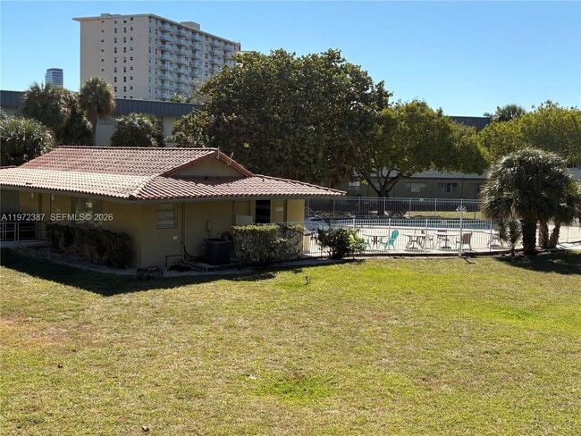 Photo - 270 Layne Blvd Unit 211