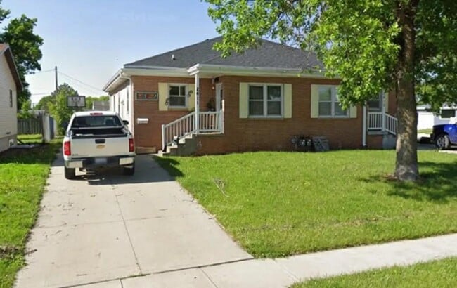 Photo - 2611 27th St