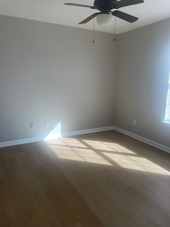 Photo - BASEMENT HOME-DOUBLE DECKS-COLUMBIA COUNTY, GOOD SCHOOLS, COVENIENT TO FORT