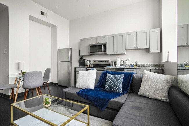 Photo - 800 Penn Ave Unidad ID1386726P