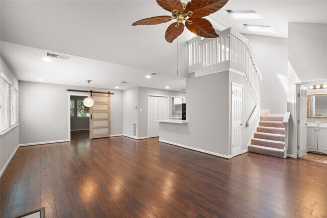 Photo - 54 Sawmill Grove Ln