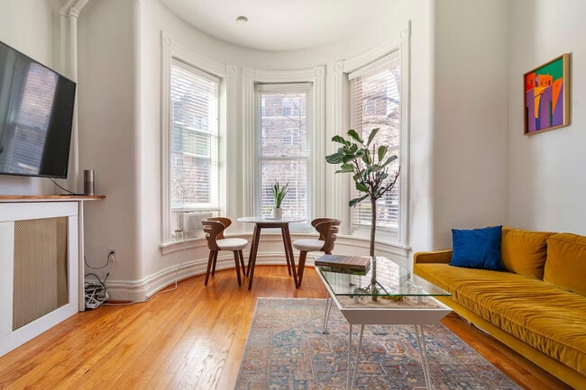 Photo - 1709 New Hampshire Ave NW Unit ID1353334P