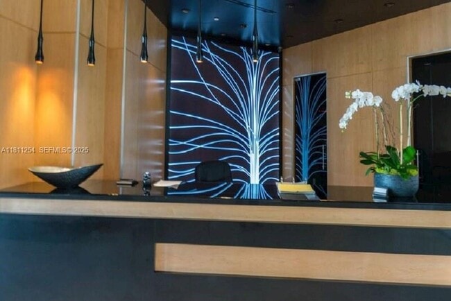 Photo - 901 Brickell Key Blvd Unidad 2701