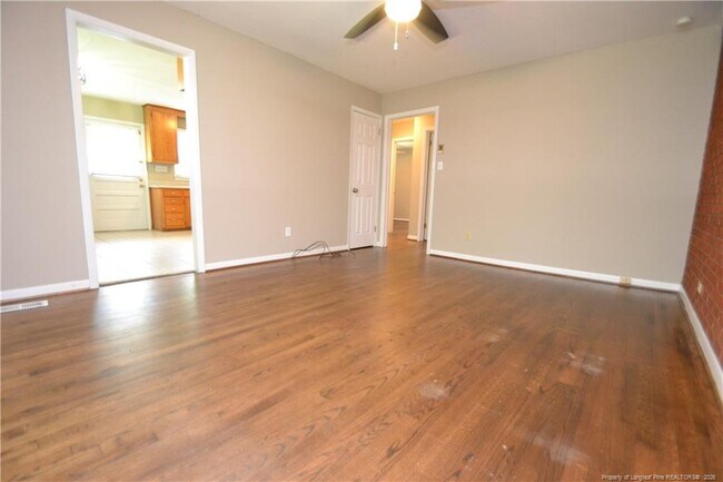 Photo - 5131 Lundy Dr