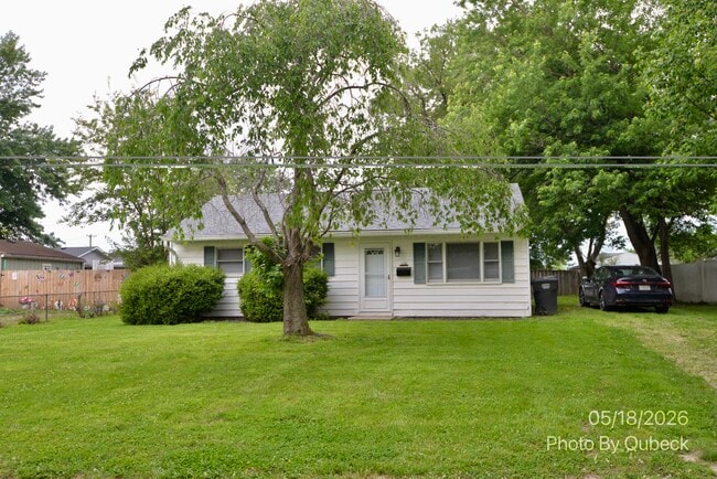 Building Photo - 138 Crestwood Dr