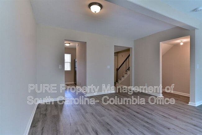 Photo - 308 Percival Rd