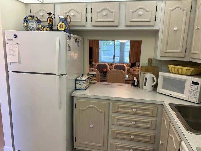 Photo - 1 Abbey Ln Unit 2030