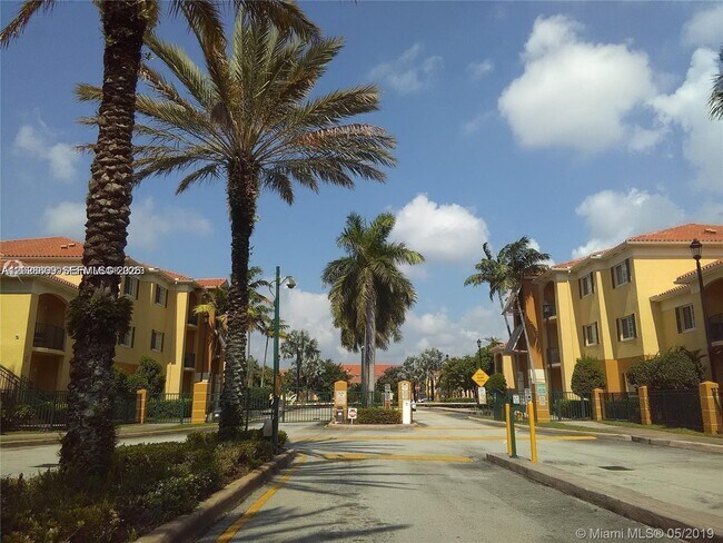 Photo - 7230 NW 114th Ave Unit 103