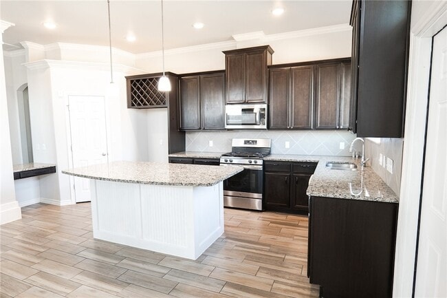 Photo - 2101 Spoonbill Dr