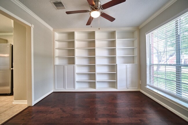 Photo - 4204 Seminole Dr