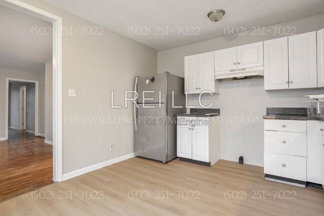 1747 E Oak St Unit 1